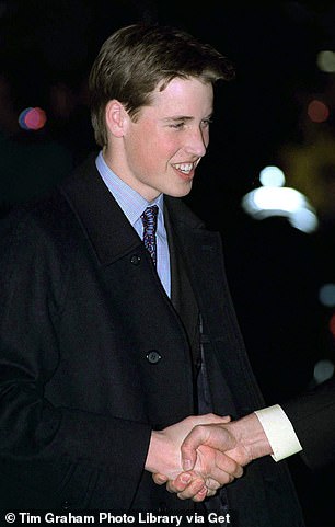 وصول الأمير ويليام إلى فندق The Waterfront Hotel في فانكوفر ، كندا في 23 مارس 1998