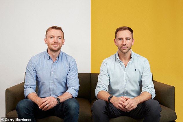 أسس أصدقاء المدرسة آندي آيتكين (على اليسار) وجوش ميهيل (على اليمين) شركة Honest Mobile في عام 2019