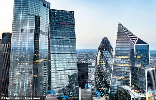 صفقة بريطانيا: تم استهداف الشركات المدرجة في المملكة المتحدة من قبل المستثمرين الأجانب بفضل تقييماتهم الرخيصة