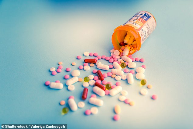 تعتبر الأدوية مثل الباراسيتامول والإيبوبروفين الآن غير فعالة ومن المحتمل أن تكون ضارة ، مما يترك الأطباء أمام خيارات محدودة