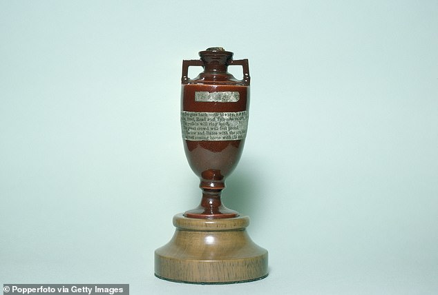 نشأ مصطلح `` The Ashes '' في نعي وهمي للكريكيت الإنجليزي في صحيفة Sporting Times بعد هزيمة إنجلترا أمام أستراليا لأول مرة على أرض الوطن في The Oval في عام 1882