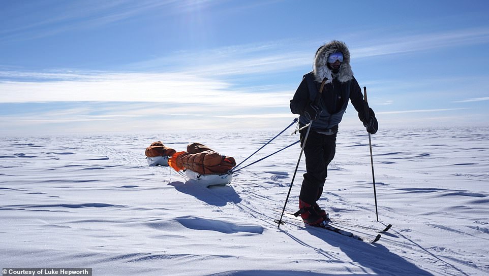 وفي عام 2019، تزلج لوك على آخر درجة من خط العرض (حوالي 60 ميلًا بحريًا) ليصل إلى القطب الجنوبي.