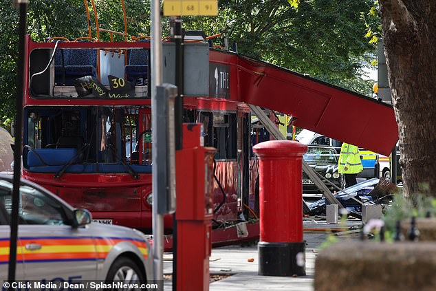أودت تفجيرات 7/7 بحياة 52 مدنياً بريئاً في وسط لندن
