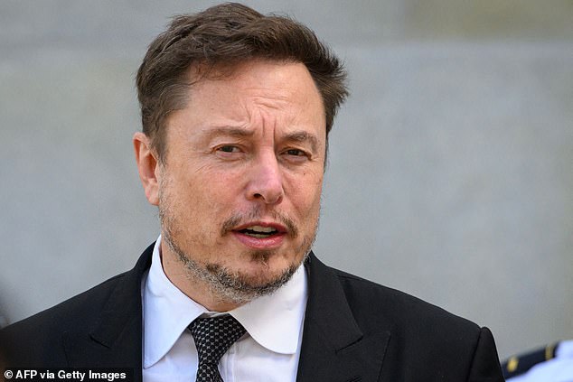 قال إيلون ماسك، الرئيس التنفيذي لشركة Tesla، إن الشركة حفرت قبرها بنفسها باستخدام Cybertruck