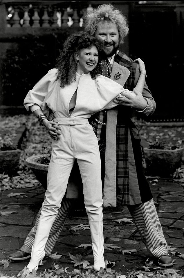 ظهرت بوني لأول مرة في برنامج Who back في عام 1986 بدور ميلاني إلى جانب الطبيب السادس كولن بيكر