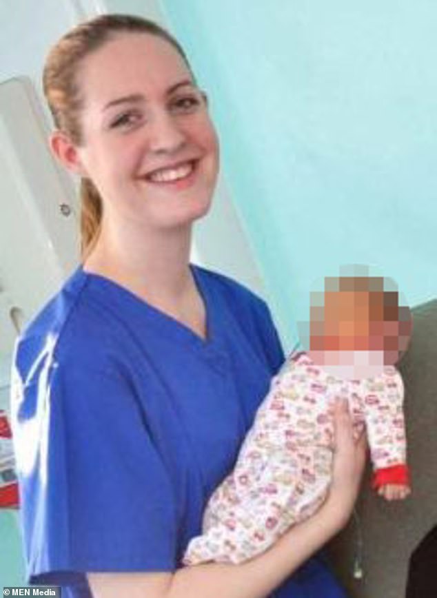 صورت لوسي ليتبي وهي تحمل طفلاً أثناء عملها.  نفذت عملية القتل في مستشفى كونتيسة تشيستر