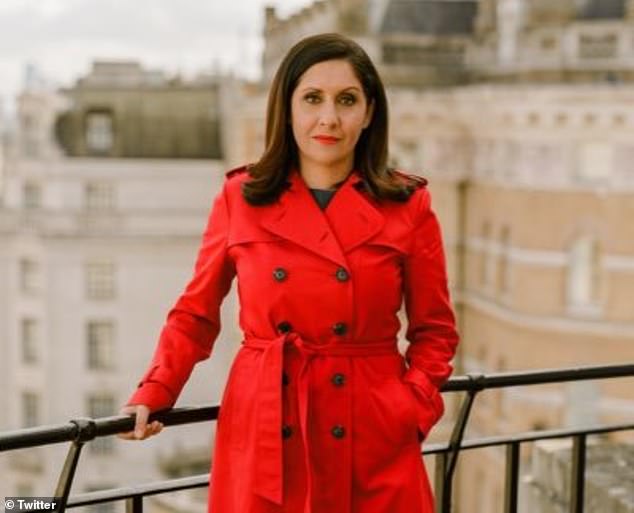 تم الإعلان عن مريم موشيري كجزء من تشكيلة جديدة من أفضل مذيعي قناة بي بي سي نيوز في فبراير