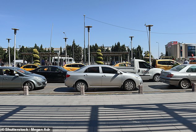 وكشفت الدراسة أن تركيا هي أغلى دولة لامتلاك سيارة، إذ تبلغ تكلفتها سبعة أضعاف متوسط ​​الراتب السنوي