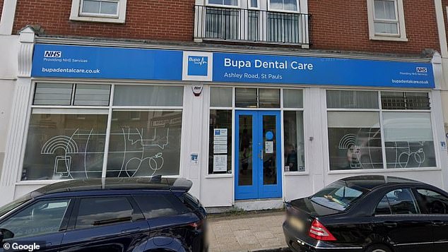 حلت عيادة بريستول التي تم افتتاحها حديثًا، والتي تحمل اسم Saint Pauls Dental Practice، محل موقع Bupa Dental Care السابق الذي تم إغلاقه العام الماضي بسبب تكاليف التوظيف وارتفاع التضخم