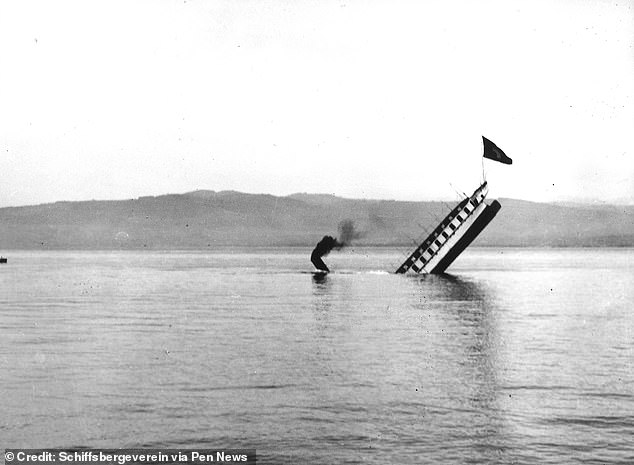 في عام 1933، اعتبرت السفينة غير صالحة للإبحار ومكلفة للغاية بحيث لا يمكن التخلص منها، لذلك تم نقلها إلى منتصف بحيرة كونستانس وإغراقها.