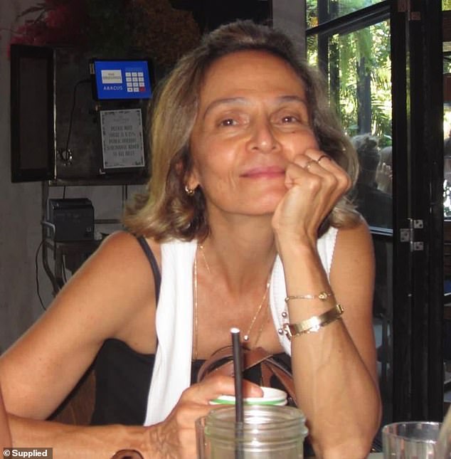 وكانت بيكريا دارشيا (في الصورة)، 55 عامًا، والتي تصف نفسها بأنها فنانة على موقع LinkedIn ومن المعروف أنها تنحدر في الأصل من تبليسي في جورجيا، هي الضحية الخامسة التي تم التعرف عليها