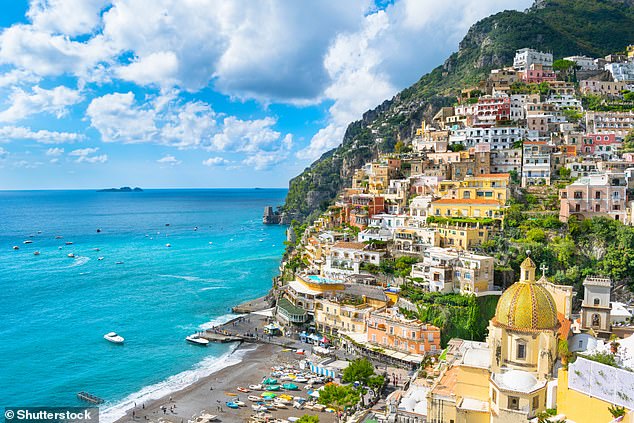 وجاء ساحل أمالفي الإيطالي في المركز السادس في قائمة أرخص عشر وجهات لقضاء العطلات