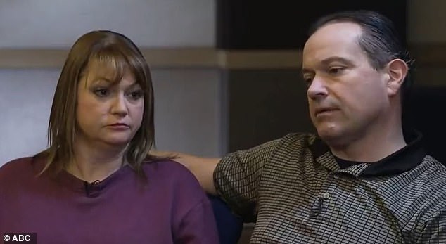 تحدثت والدة ووالد كايلي جونكالفيس علنًا بعد آخر تحديث في القضية