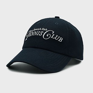 قبعة تنس، 50 جنيهًا إسترلينيًا، على موقع sportyand rich.com