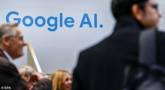 طرحت Google برامج جديدة لتدريب العاملين على الذكاء الاصطناعي.  وفي الوقت نفسه، تواصل الشركة محاربة محاولات هيئة العمل الفيدرالية لجعل جوجل تعامل الموظفين بشكل عادل.