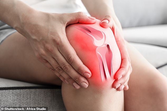 يحتاج حوالي 10000 بريطاني إلى علاج إصابات الغضروف الممزقة كل عام - عادة في الركبة.  هذا هو المكان الذي تمزق فيه 