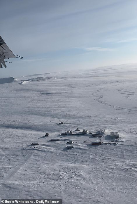 وكانت تشارك في رحلة تزلج لجمع عينات من الثلج والجليد فوق القطب الشمالي المغناطيسي عام 1996 في محاولة لفهم تأثير تغير المناخ على الجليد البحري في القطب الشمالي بشكل أفضل.