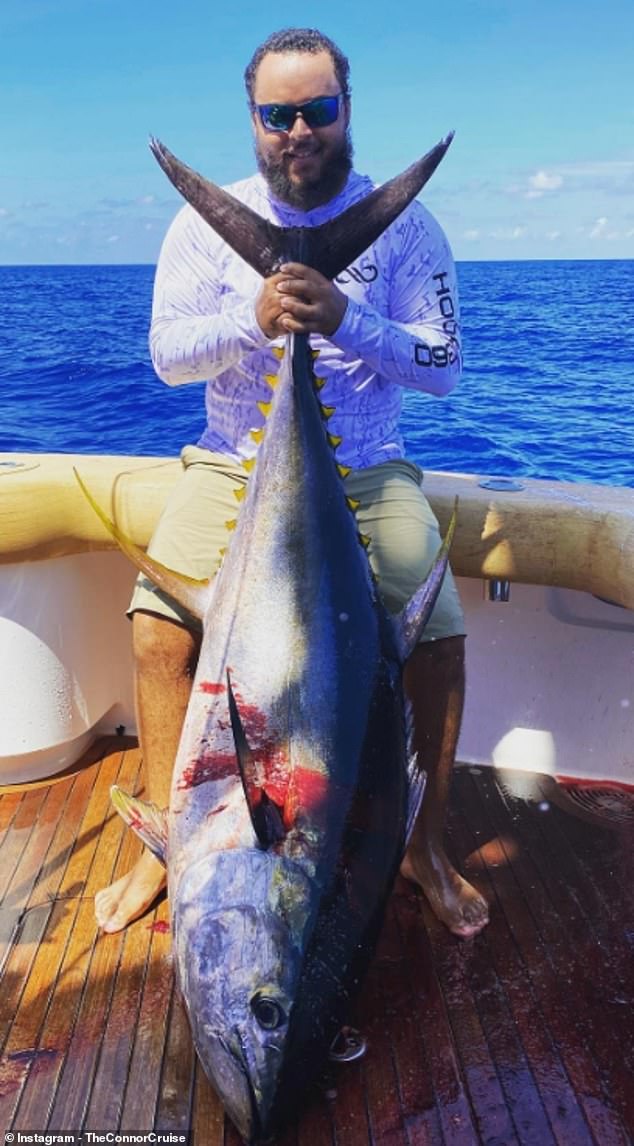 يحب كونور، الذي يقيم الآن في كليرووتر بولاية فلوريدا، الصيد في أعماق البحار، وغالبًا ما يعرض صيده اليومي على إنستغرام.