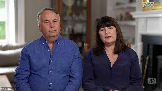 وكان والدا السيد كيلي، كاثي ورالف، قد أيدا في البداية إطلاق سراح لوفريدج المشروط، ولكن خلال مقابلة أجريت مؤخرًا مع برنامج 7.30 على قناة ABC، قالا إنهما فعلوا ذلك بناءً على 