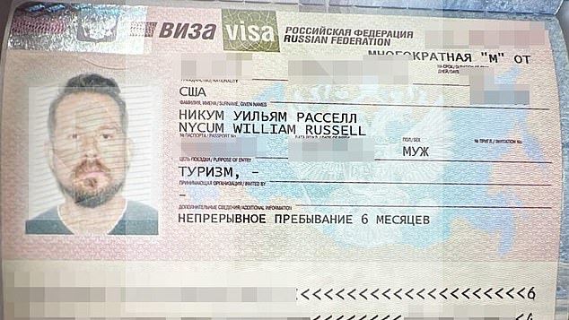 وبحسب تأشيرته، سُمح له بالبقاء في روسيا لمدة تصل إلى ستة أشهر، رغم أنه من غير المعروف متى دخل البلاد، أو كيف سيؤثر اعتقاله الإداري على ذلك.